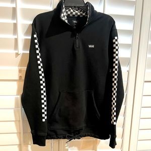 Vans, 1/4 zip, cinch waist sweatshirt. Black w/B & W check. Men’s S. Worn once.